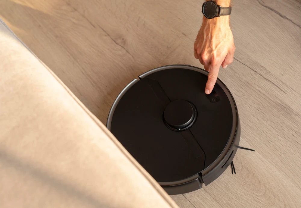 robot vacuum cleaner mopping